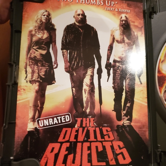 The Devil's Rejects DVD 2005 Unrated Full Screen 2-Disc Director Cut Rob Zombie - Picture 3 of 5